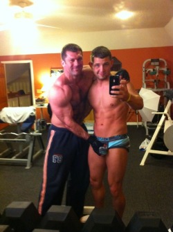 Bigtexmusc:  Butchlvr53: Gotlubebro:  Chad Taylor And Gunner Lawson Flaunting Their