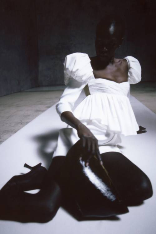 poisonedsequin:  alek wek | khaite spring