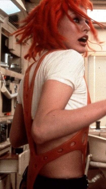 bloodsweatandpain:The Fifth Element (1997), dir Luc BessonMilla Jovovich was so hot here.