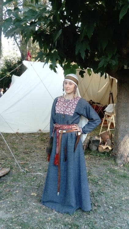 “La rose d’or” in Avignon. It’s a festival from 9th to 17th cent.Hundreds reenactors come, this is t