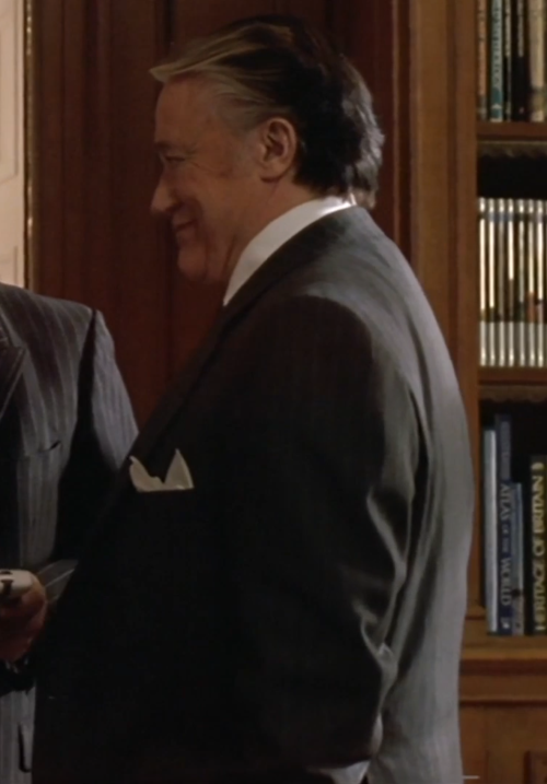 rose-of-pollux: Today’s Robert Francis Friday post: Robert in episode 6 of Hustle (set 2/10)