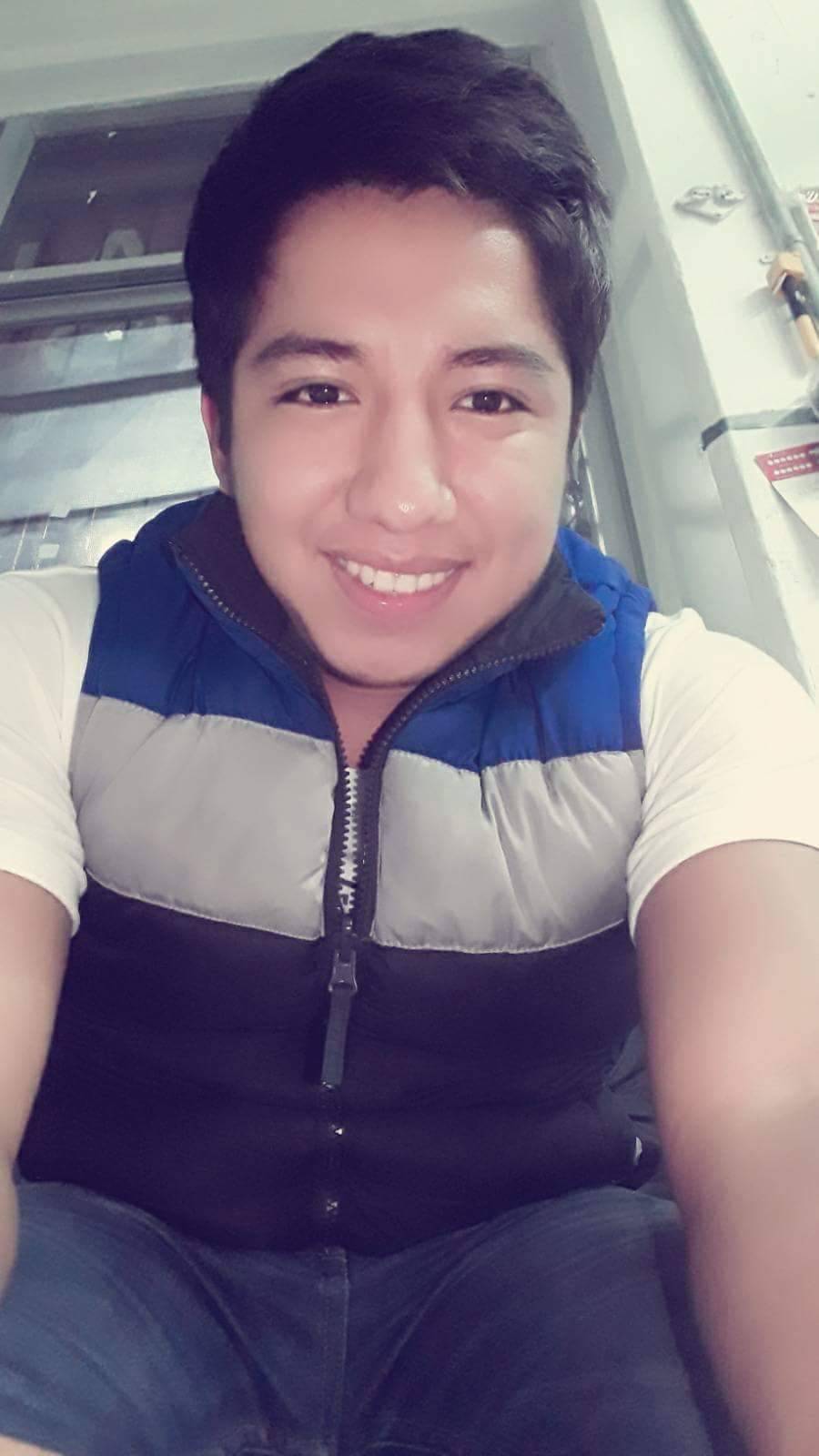 autentiko:Mexicano 19 años hetero