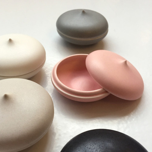 everything-creative:Sweets for your sideboard This macaron shaped ceramic vessels are called Æ