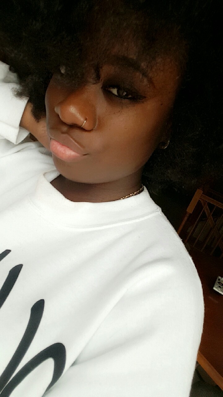 blaquesol:  Heard it was dark skin appreciation day. Let me just post my pic and