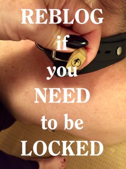 deathwyn:  chastity-queen:  Locked cage, locked collar, Owned!