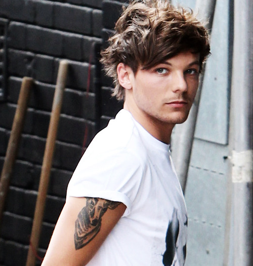 Louis be Polite