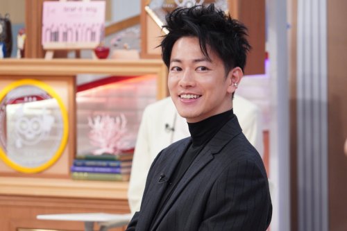 ⑥ Satoh Takeru and Takei Emi will be guesting on a TV show to promote the movie, Rurouni Kenshi