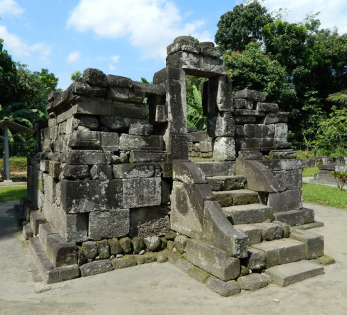Candi Gunung Wukir, a Shiva temple at Java