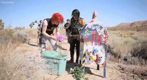 killjoyhistory:MailboxThe Mailbox of the Dead seen in the “Na Na Na” and “Art Is The Weapon” videos.