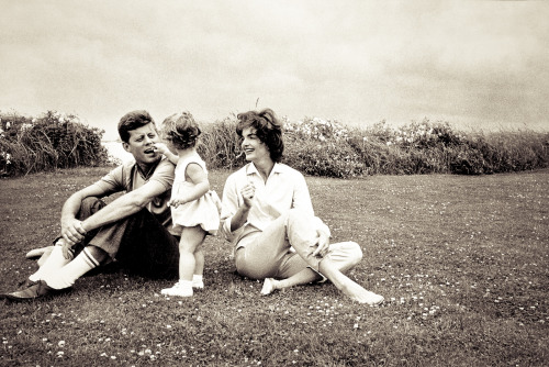 Kennedys at the beach