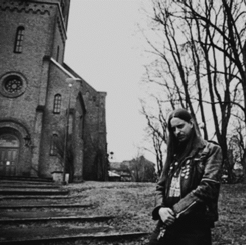 metalfuckingheads:  Fenriz,from Darkthrone