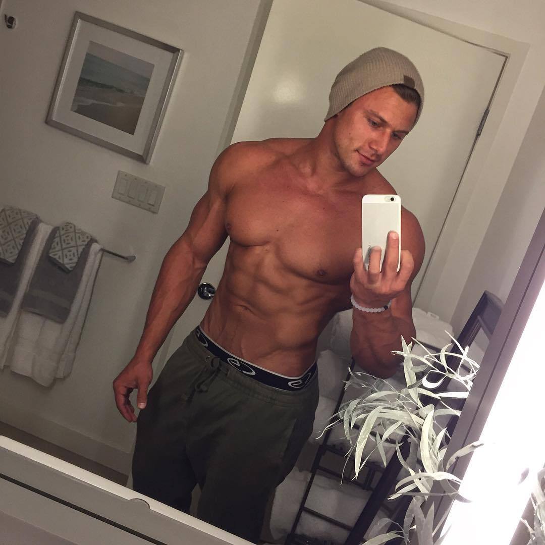 lumbrjax:  Instagram user @aaronshumake http://ift.tt/1G3njB3