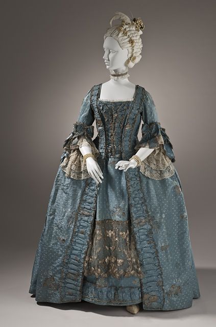 hoopskirtsociety:Robe a la Française 1765 The Los Angeles County Museum of Art