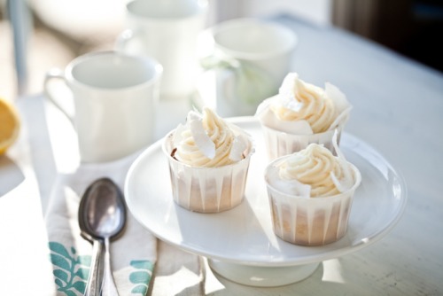 Lemon Coconut Cupcakes