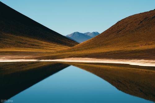 oneshotolive:  Laguna Miñiques acting as