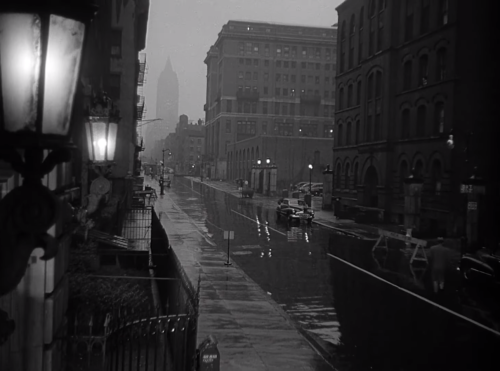 THE SLEEPING CITY (1950, dir. George Sherman)