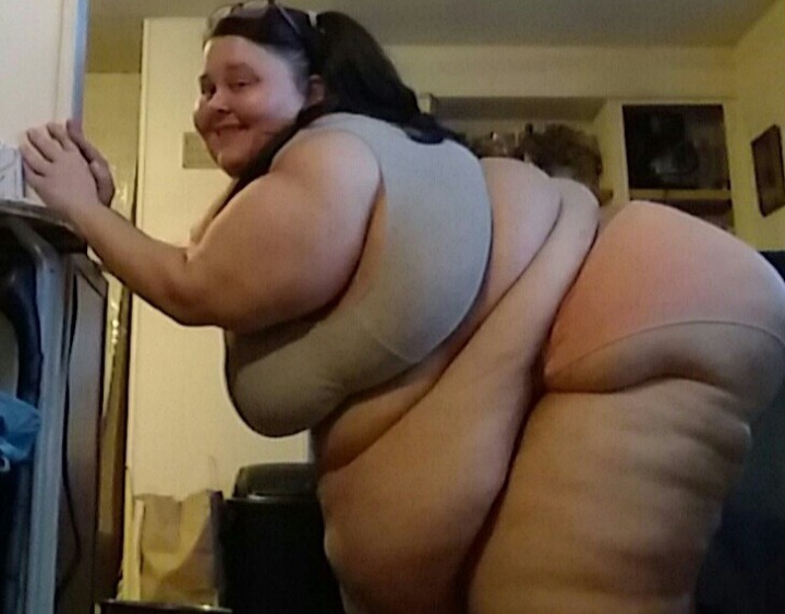 bigcutiedelilah-deactivated2021:More pics I’m deleting from My phone and posting here 1st! https://Delilah.bigcuties.comBig girls be pretty too