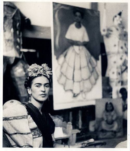 Frida Kahlo in Diego Rivera’s studio by Nickolas Muray, 1940s