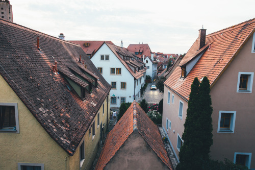 brianfulda:Roaming the streets of a 12th century European town.Rothenburg ob der Tauber, Germany. Ju