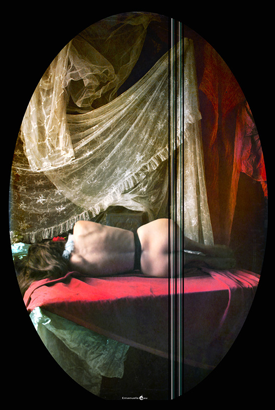 emanuelacauphoto:  © Emanuela Cau autoportrait blog-  Facebook- Instagram 