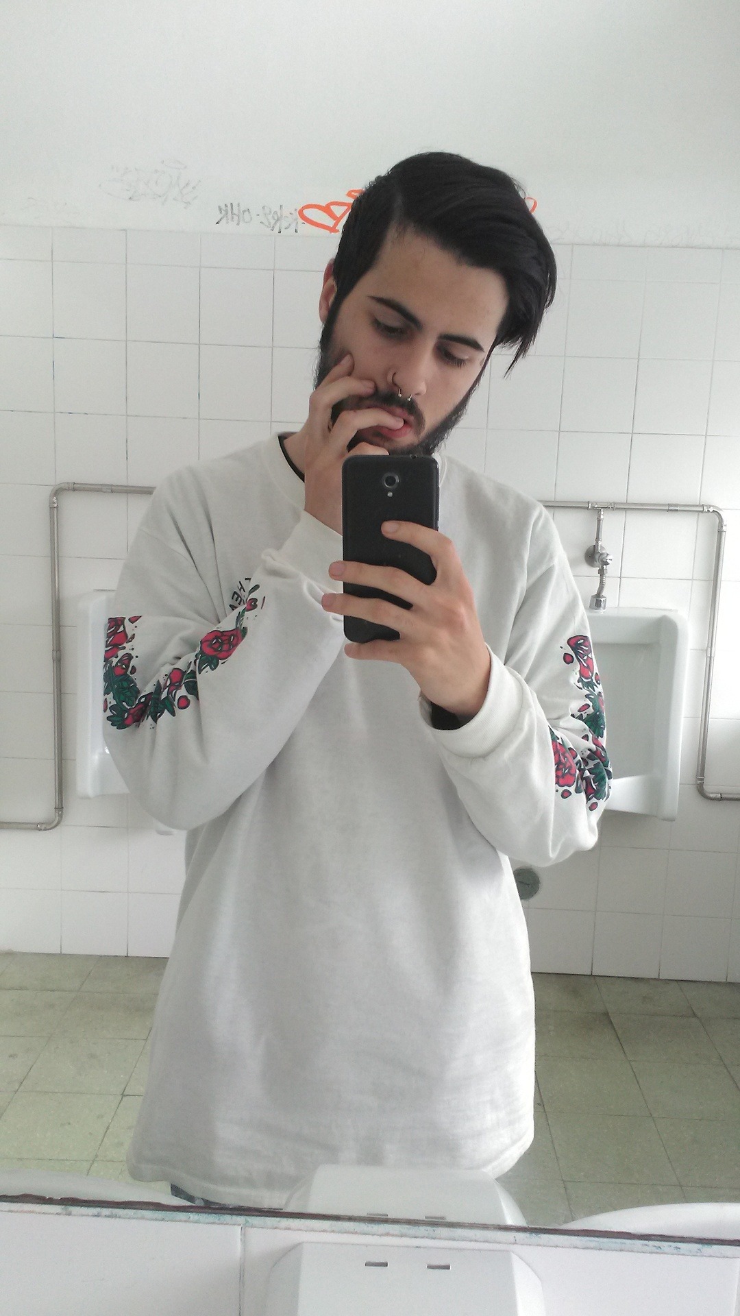 in-hearts-affliction:  ya boi’s feeling really tired  Did you get that at H&amp;M?