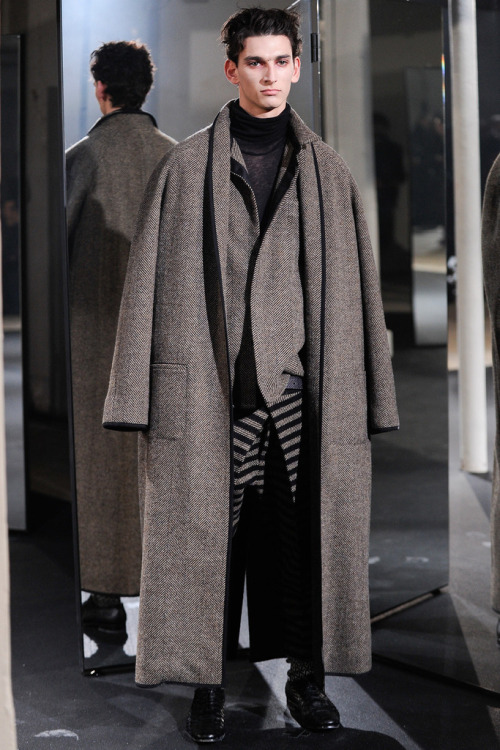 vidlamode:The Layered Effect | Haider Ackermann Menswear Fall 2014 | PFW