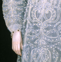 rubenista: Attributed to Marcus Gheeraerts the Younger, Portrait of an Unknown Lady (possibly Lettice Knollys, Countess of Leicester) (detail), 1595