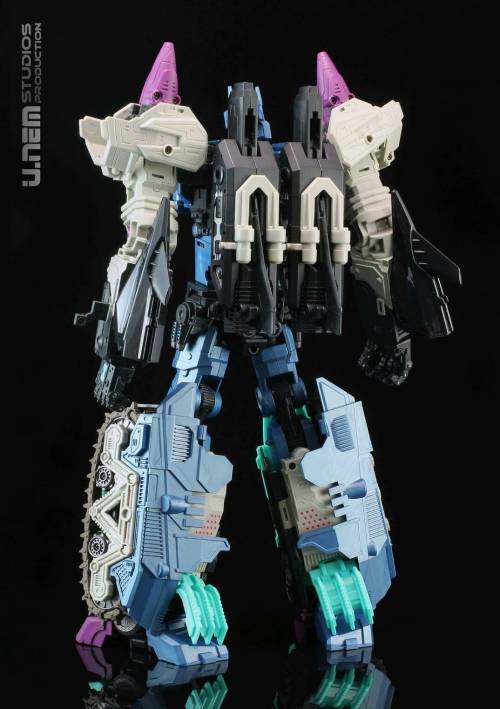 koch43:MMC R-17 Carnifex 霸王SHUT UP AND TAKE MY MONEY