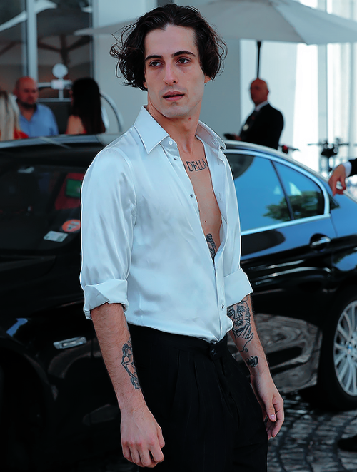 maneskinss:Damiano David photographed in Cannes (May 2022)