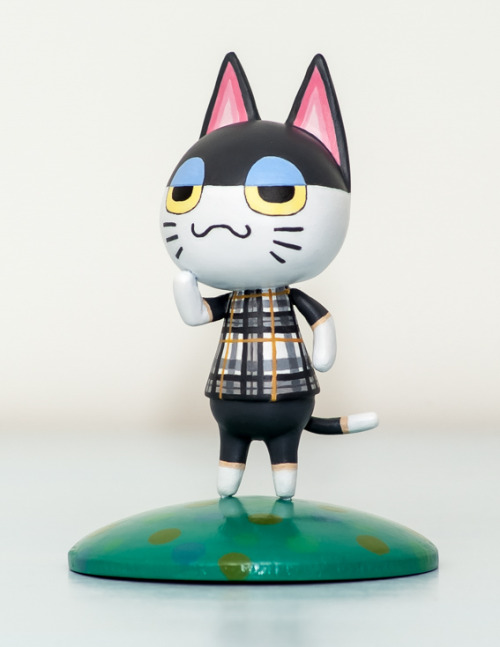 princessvonsweets:  ladyjoyceley:  Animal Crossing sculptures made by mePhotographed by my father They are handmade, no molds were used. They are made of Super Sculpey Firm and Apoxie sculpt over a wire armature and painted with acrylics. The base is