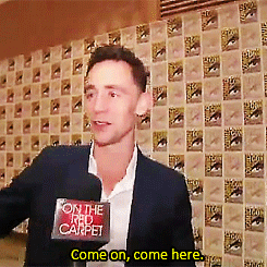 burdenedwithgloriousassbutt:Tom Hiddleston : Professional Day Brightener