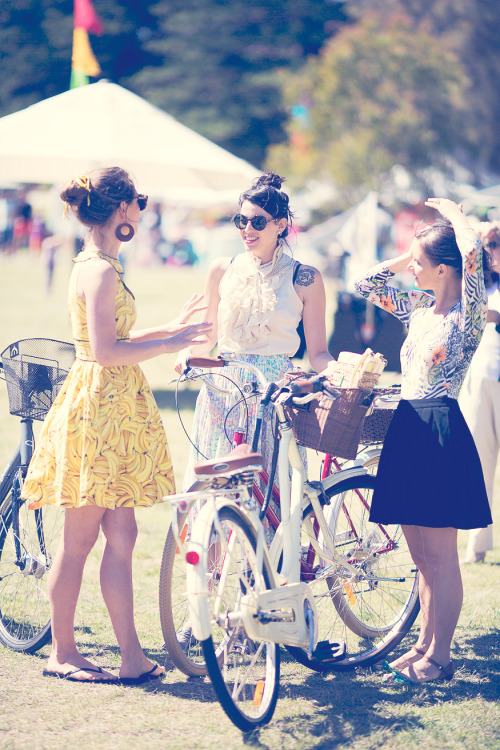 Sheer skirts, patterns, fitted dresses, bicycle baskets, bright and colorful… Love these thre