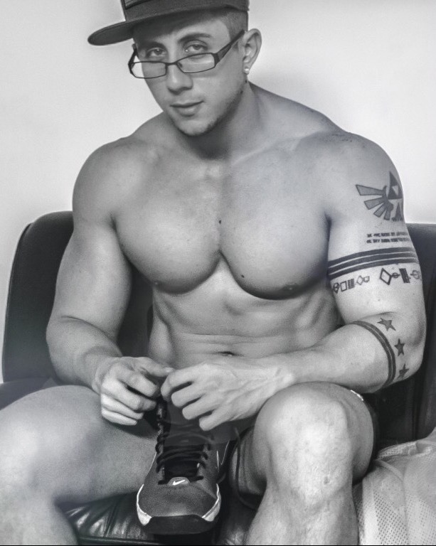 hotsexymenxxx:  Andres Vergel 