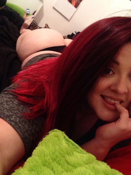 chicksdoitthemselves:  Submit your own self-shot PICS or VIDEOS at chicksdoitthemselves.tumblr.com directly here by clicking SUBMITor you can email them to chicksdoitthemselves@hotmail.com to be on the tumblr page.You can also request to be anonymous