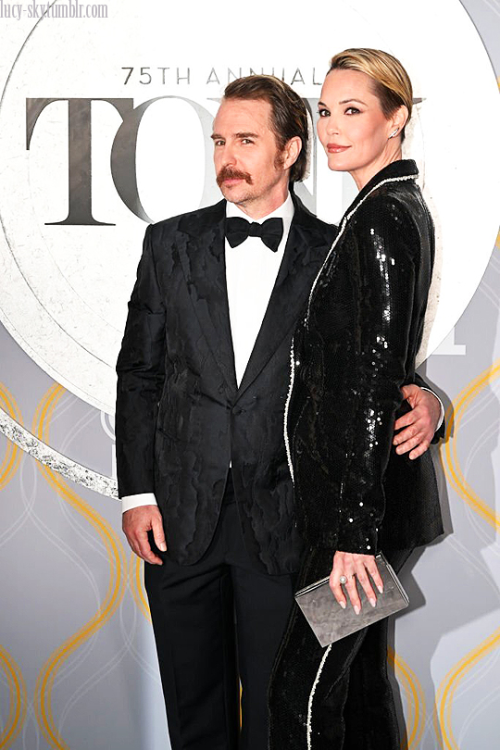 lucy-sky:Sam Rockwell and Leslie Bibb attend The 75th Annual Tony Awards June 12, 2022 