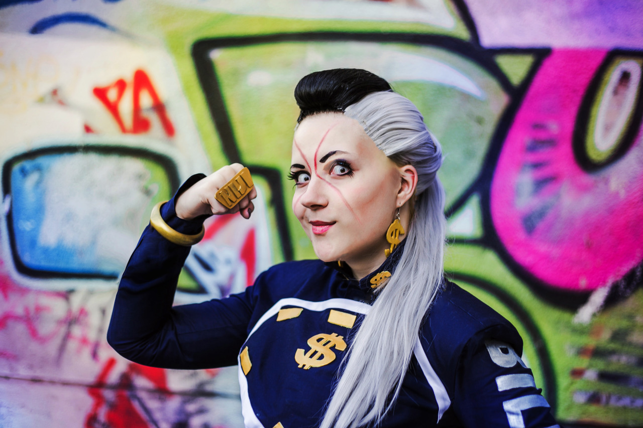 ororganika:  Jojo’s Bizarre Adventure: Diamond is Unbreakable cosplay Photo by