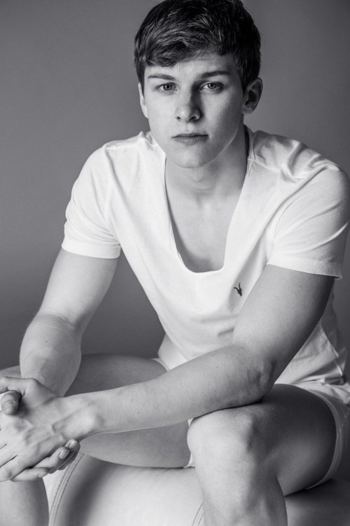 ibbyfashion: Ben Jordan by Witold Lewis, Vanity Teen 