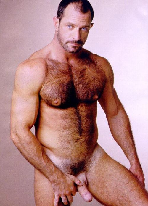 fuckyeahdaddies:      