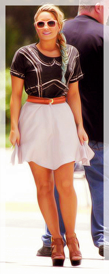 d-emetriafever:  DEMI + OUTFITS