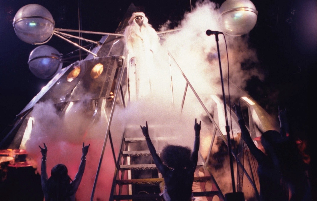 allakinwande:  AFROFUTURISM: Feat; Parliament Funkadelic