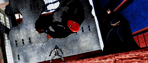 dianarprince:Jason panics and pushes Bruce out of the way to protect him even though at this point h