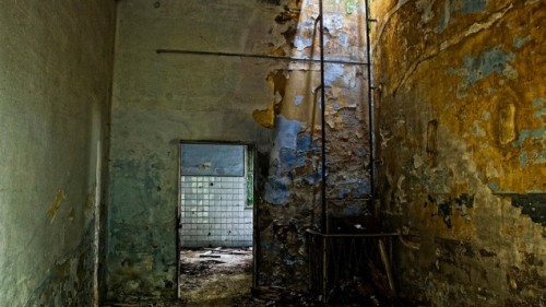 themosthorror:  The Creepy World of Abandoned Asylums Above is a collection of abandoned asylums dotted all over the globe. Creepy, huh? Watch a video on some of the asylums X X