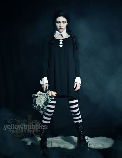 gothicandamazing:  Model: Lady MarlenePhoto: Yellow Bubbles PhotographyMUA/Designer: Spoiled