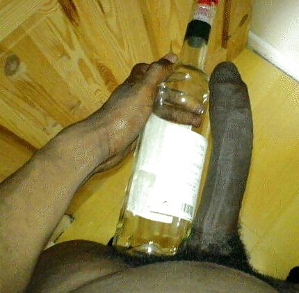 dachocolatefactory:  hottiesofthiscentury:  I NEED A THUG LIKE THIS IN MY LIFE!!!!!!!!!!!
