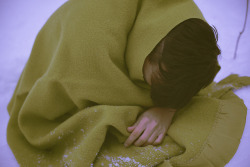 picaet:  Green blanket. by [Benedict] on
