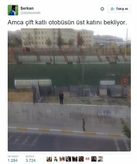 Amca çift katlı otobüsün...