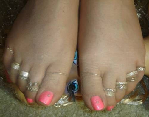 My #feet #prettyfeet #girlyfeet #femininefeet in #pantyhose heavily jeweled wishing I could do this 