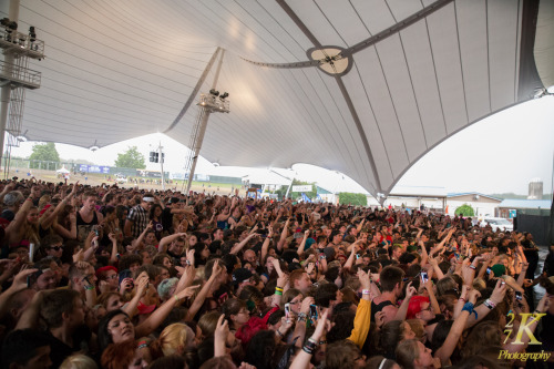 Of Mice & Men playing their first date on the 2014 Vans Warped Tour at Darien Lakes Performing A