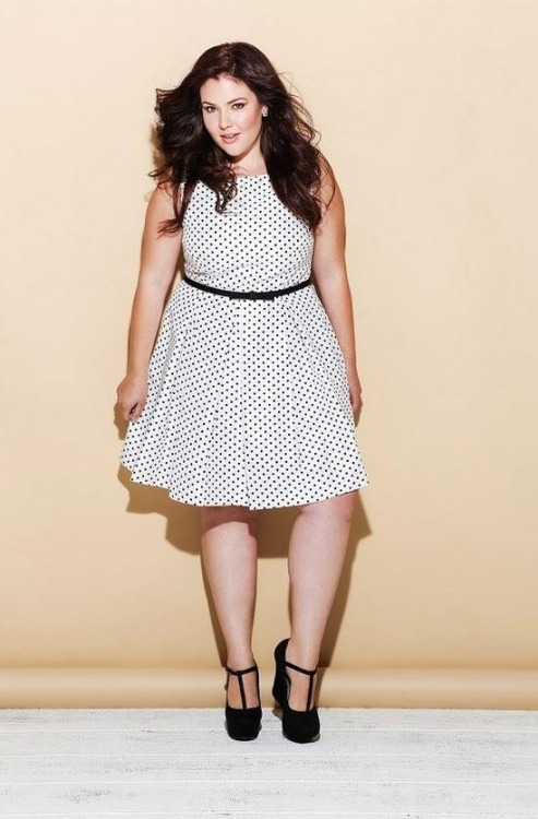 curvyisthenewblack:Natalie Alvarado