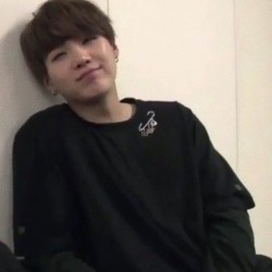 Lq Yoongi:) Wowilovehimsm